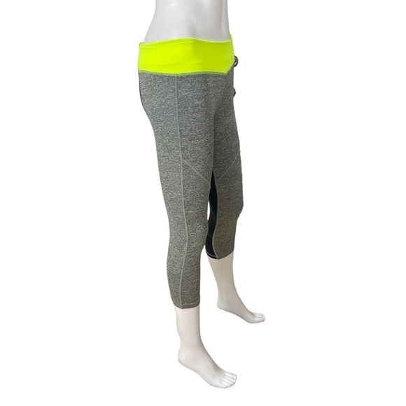 Athletic Gray Yellow Capri Yoga Run Gym Leggings
New - Picture 5 of 6